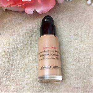 Giorgio Armani Power Fabric High Coverage Foundation